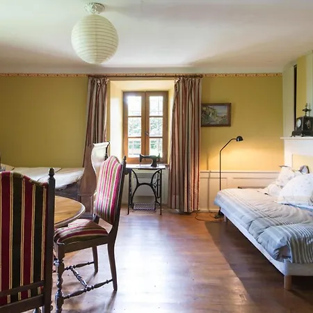Bournazel Sleeps 8 Pool Wifi Villa